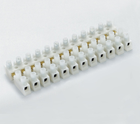 Emech Terminals/Accessories - Plugs and Sockets - HY403/6 NYSP